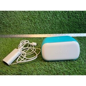 Cricut Joy Smart Cutting Machine Teal White Compact‎ DIY Vinyl Cutter 2007992